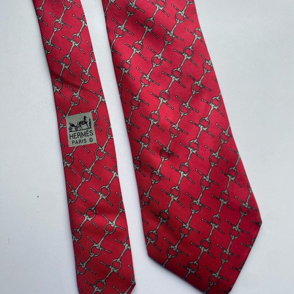 Hermes Red Pattern Tie bundle